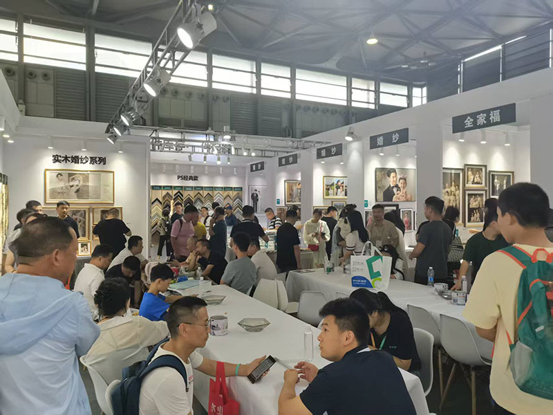 “框师傅”亮相北京国际门窗幕墙展，以专业框艺赋能建筑美学新视界