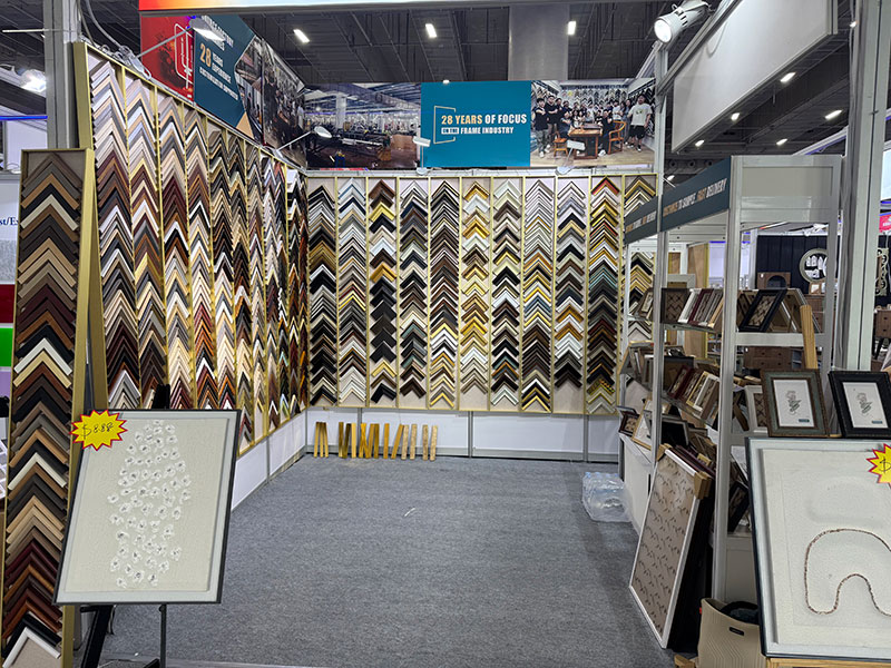 “框师傅”闪耀第138届广交会，以匠心框艺联通全球贸易